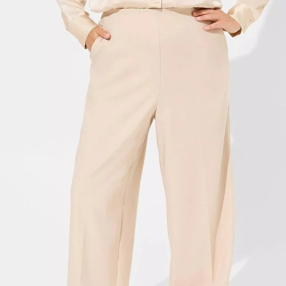 Torrid Pull-On Wide Leg Studio Refined Crepe High-Rise Pant in Size 5T (Tall)